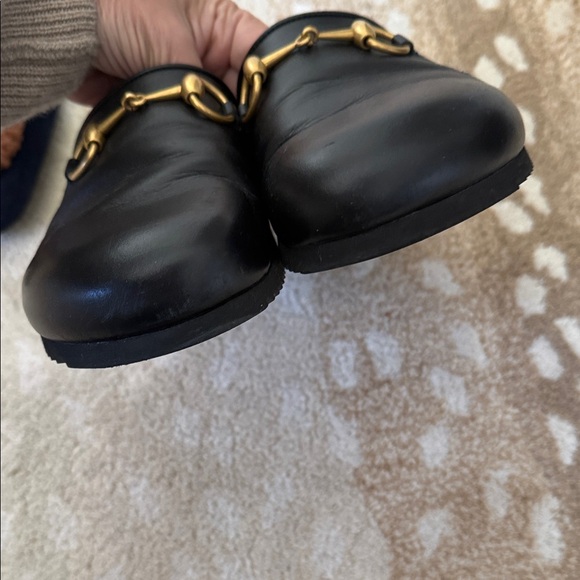 Gucci Black Leather Loafers with Gold Accents - Picture 3 of 4